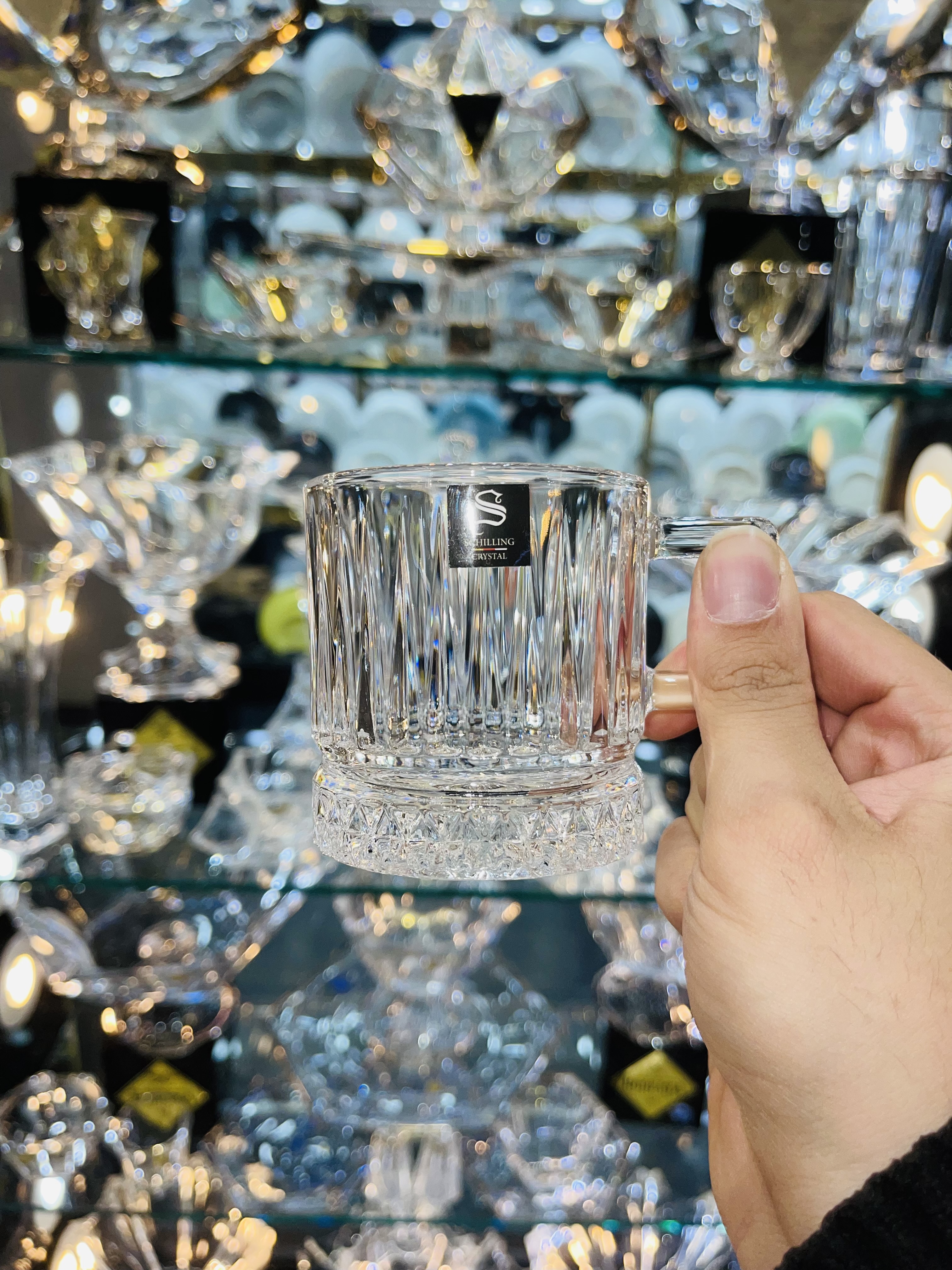 مدل الیسا دست ۶ عددی